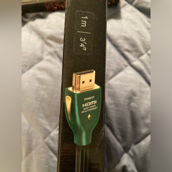 NWT Audioquest Forest HDMI with ethernet, audio return and 3D new in box… - Picture 8 of 10